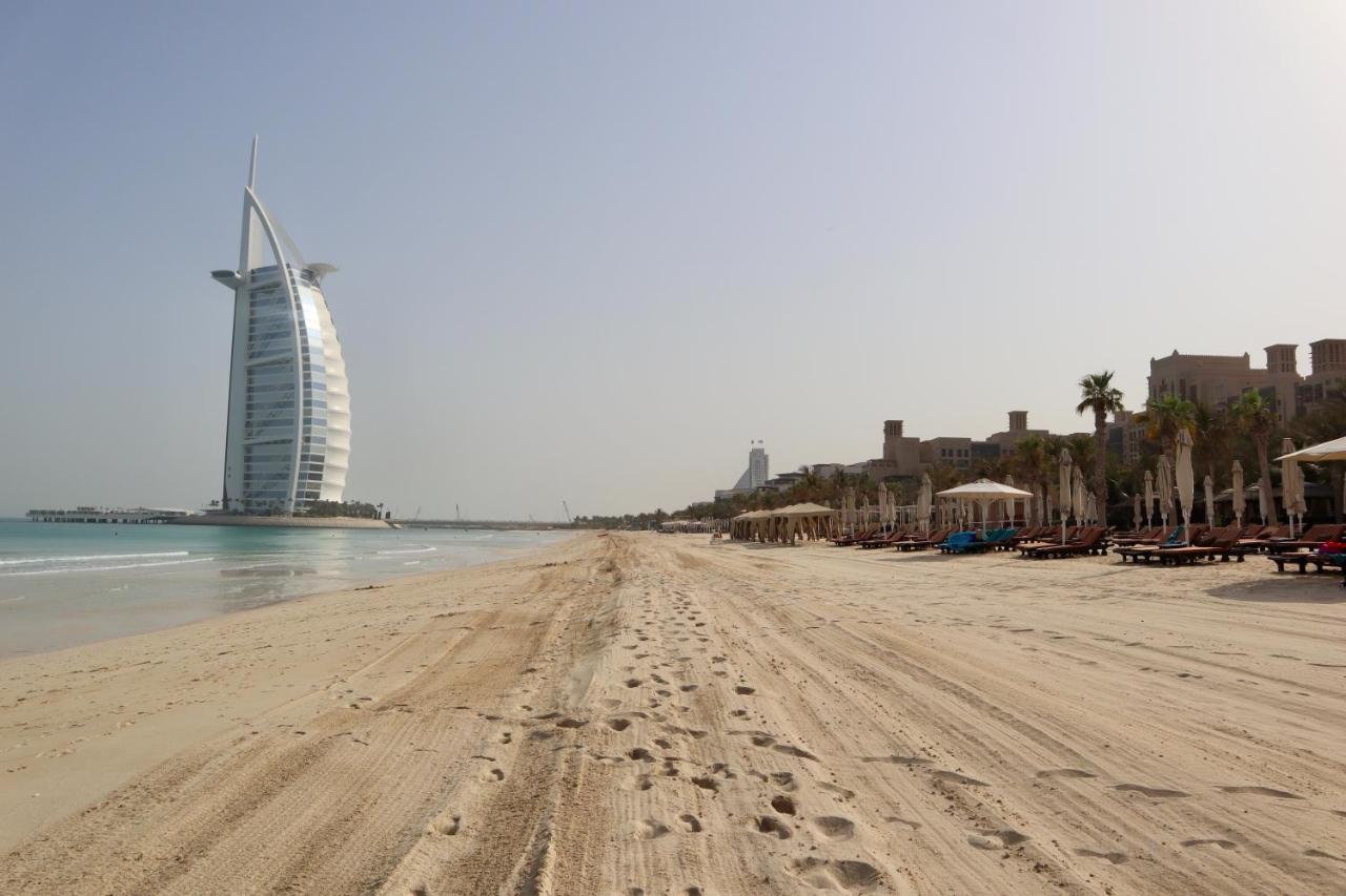 بيت شباب Alexandrina دبي المظهر الخارجي الصورة