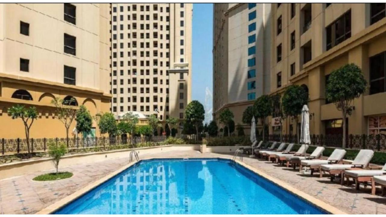 بيت شباب Alexandrina دبي المظهر الخارجي الصورة